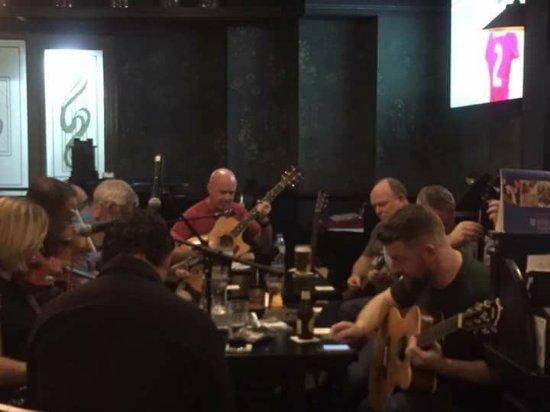 Fado Irish Pub